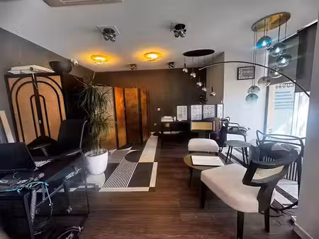 vente locaux professionnels 0 pièces 43 m² à cavalaire-sur-mer (83240)  250 000 €