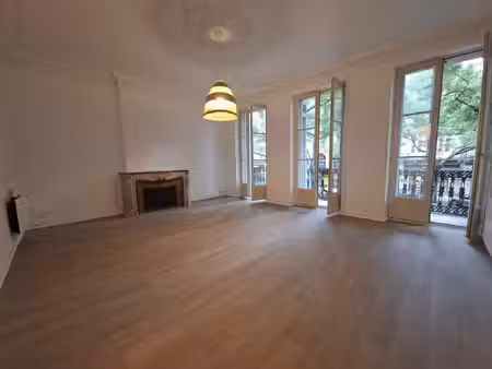 location appartement 1 pièce 37m² bordeaux 33000