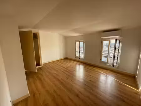 location appartement 2 pièces 54m²