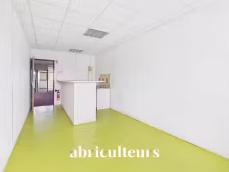 vente locaux professionnels 246 m² à chartres (28000)  402 790 €