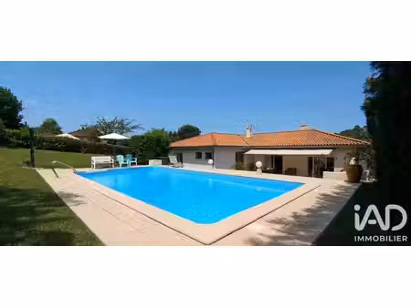 maison traditionnelle à carignan-de-bordeaux (33360)