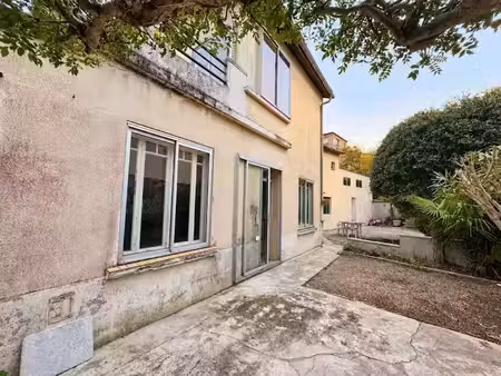 vente maison 4 pièces 122 m² à castelnaudary (11400)  97 000 €