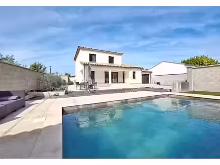 vente maison 5 pièces 142 m² à saint-chamas (13250)  599 900 €