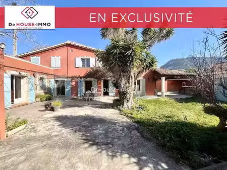 vente maison 7 pièces 195 m² à toulon (83000)  585 000 €