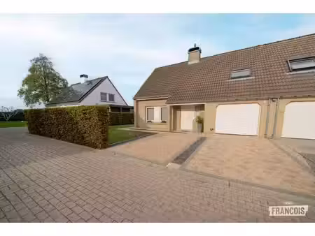 huis te koop in aalbeke met 3 slaapkamers