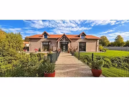 vente maison 6 pièces 295.85 m² à boubers-sur-canche (62270)  630 000 €