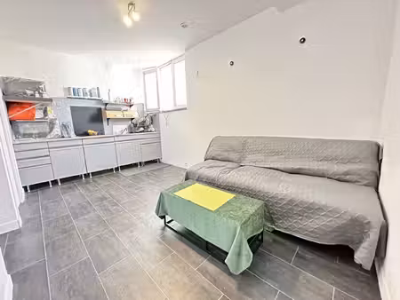 local commercial - appartement t2 - 54 6m2 - garage