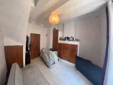 nans-les-pins  maison de village t3 de 53 94 m2  132 000 €