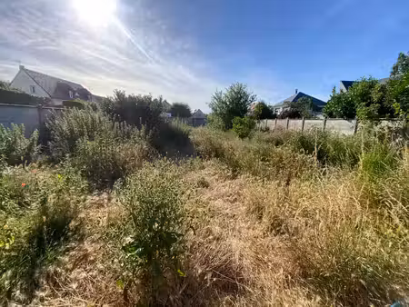 terrain constructible à luc-sur-mer (14530)  calvados  normandie