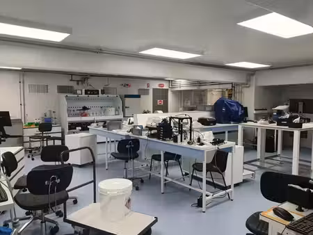 vente local d’activités grenoble 38000 850m²