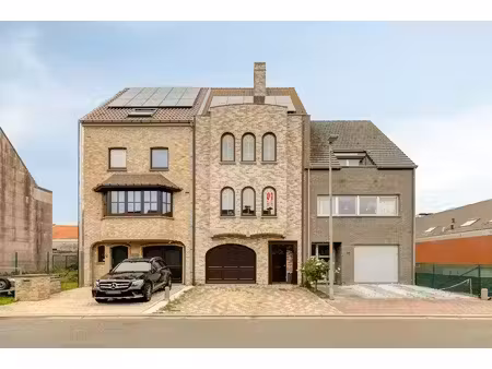 huis te koop in heist-aan-zee met 3 slaapkamers