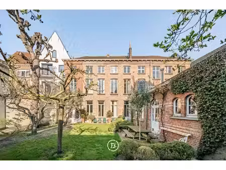 huis te koop in brugge met 11 slaapkamers