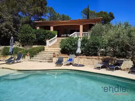 lorgues. villa 3 chambres 146m2   annexe et sous-sol