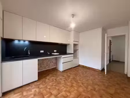 location appartement 3 pièces 89.54 m² à montelimar (26200)  880 €