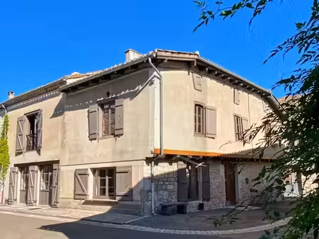 ravissante maison de village toute en pierre
