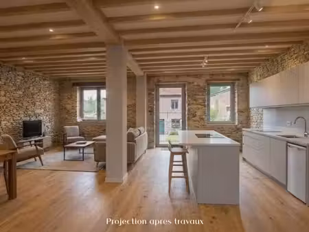 maison en rénovation 3 chambres