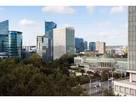 botanique - appartement rénové avec terrasses et peb b
