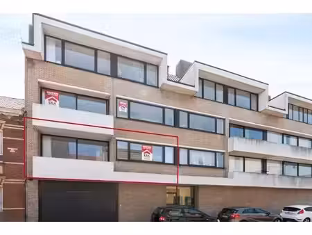 appartement rénové 3 chambres à ostende
