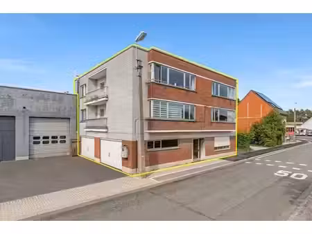 opbrengsteigendom met 5 appartementen en 5 garages op toploc