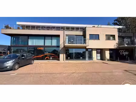 bâtiment commercial à vendre à houthalen pour € 239.000