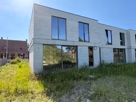 huis te koop in moerkerke met 3 slaapkamers