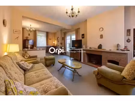 liévin – maison de caractère à rénover  beau potentiel