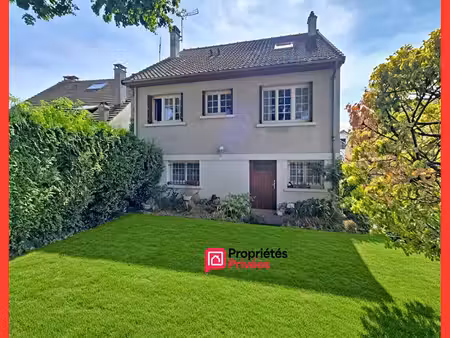 93370 montfermeil - maison 6 pièces 120 m² de surface habitable - 3 chambres - 1 bureau - 