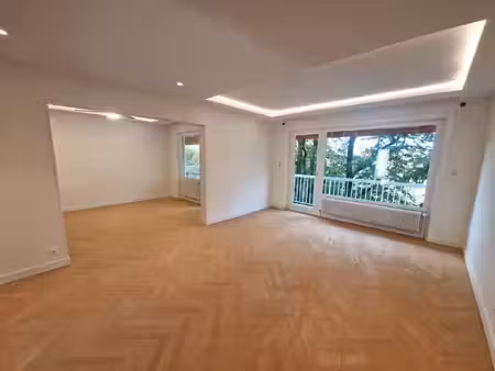 location ecully 69130 appartement 3 chambres balcon garage cave residence standing pitance