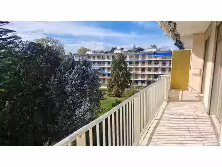 location ecully 69130 appartement 4 pieces 3 chambres balcon residence parc cave stationne