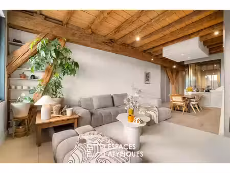 rénovation contemporaine au sein d’un ancien bâtiment industriel