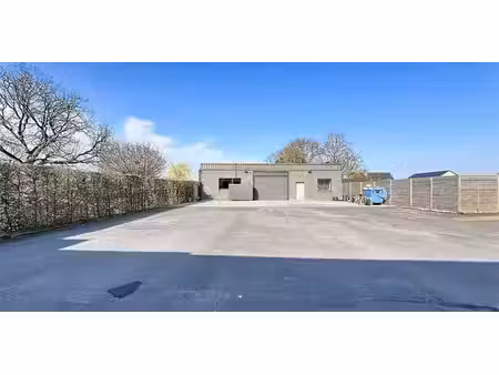 bâtiment commercial à vendre à hooglede pour € 349.000