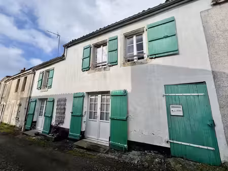 maison à vendre le busseau