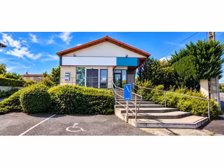 cournon-d'auvergne  135 m² de plain-pied  plusieurs usages possibles  habitation ...