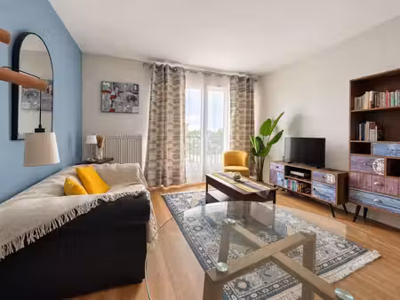 à vendre – appartement 2 pièces de 50 m² au cœur de rambouillet