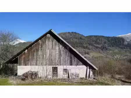 bouchet mont charvin. maison ancienne a rehabiliter avec terrain de 2638m²