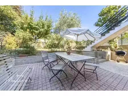 maison en meulière de 182m2 lumineuse et au calme avec terra