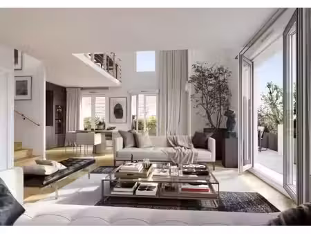 **rare hypercentre grand t4 sur cour avec terrasse + parkings + cave à 300m rer**
