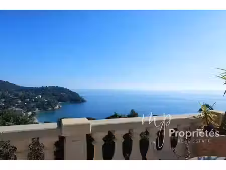 rayol canadel vue imprenable sur les îles et ses plus belles plages
