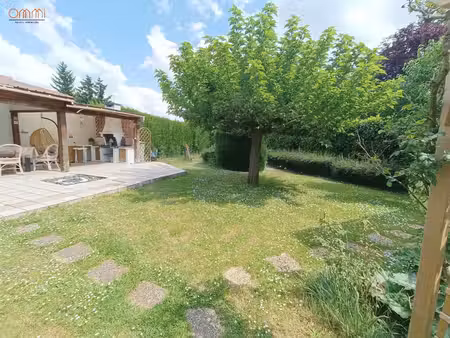 pavillon 2 chambres  jardin  garage