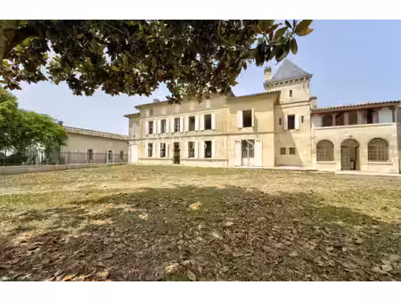 château endormi cherche âme passionnée