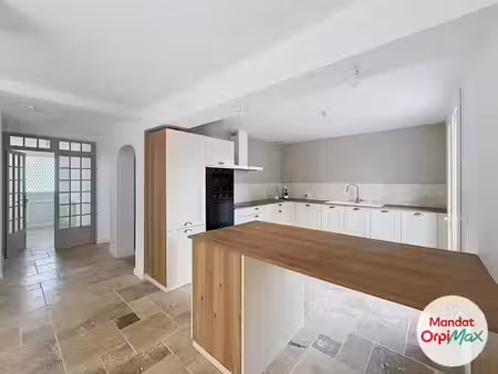 vente maison 7 pièces 170 m² à bellerive-sur-allier (03700)  409 500 €