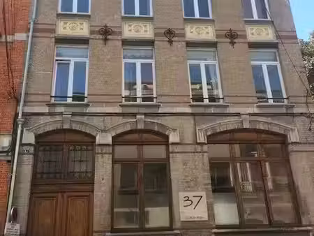 location meublée locaux professionnels 1 pièce 70 m² à roubaix (59100)  500 €