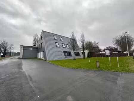immeuble de bureaux de 780m²