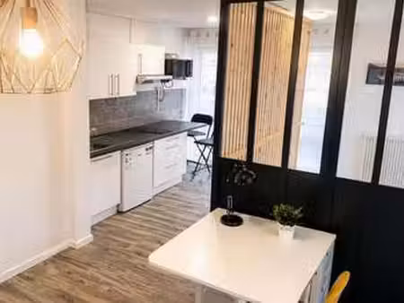 location appartement t1 meublé à cholet (49300) : à louer t1 meublé / 32m² cholet