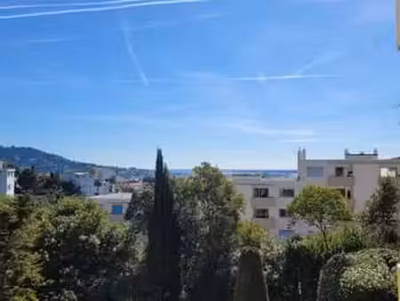 location appartement t1 à cannes (06150) : à louer t1 / 30m² cannes