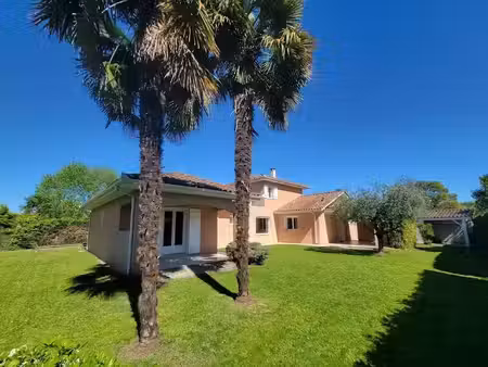 vente maison 7 pièces 163 m² à pau (64000)  420 000 €
