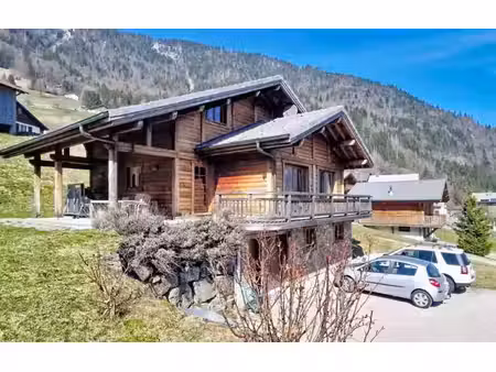 beau chalet de 5 chambres près de bonnevaux