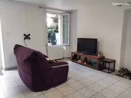studio en rez de jardin