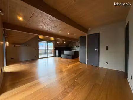 location appartement t3 arenthon 93m²