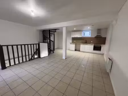 a vendre - appartement centre-ville de sens